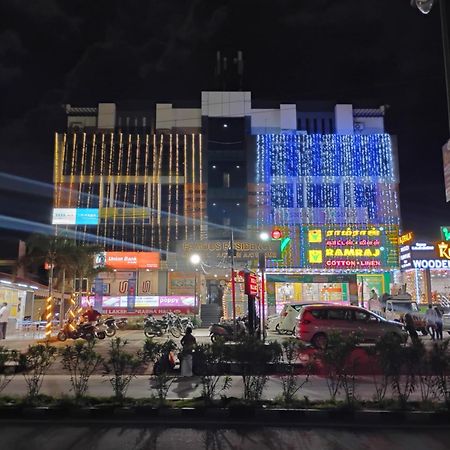 מלון Tiruchirappalli Famous Residency מראה חיצוני תמונה