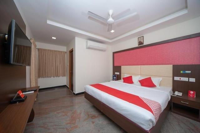 מלון Tiruchirappalli Famous Residency מראה חיצוני תמונה